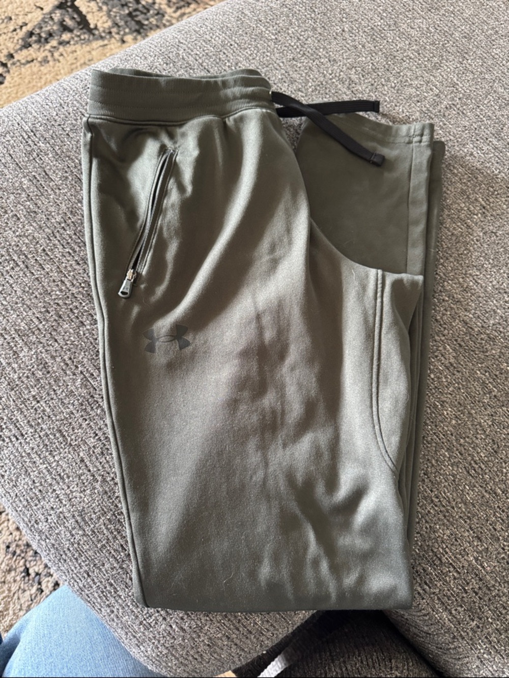 Under Armour Boys Olive Green Performance Jogger Pants